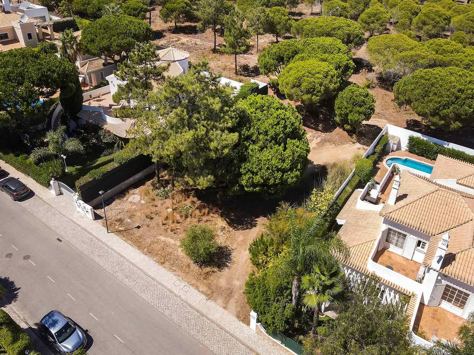 Land in Loulé (67100) — photograph 3