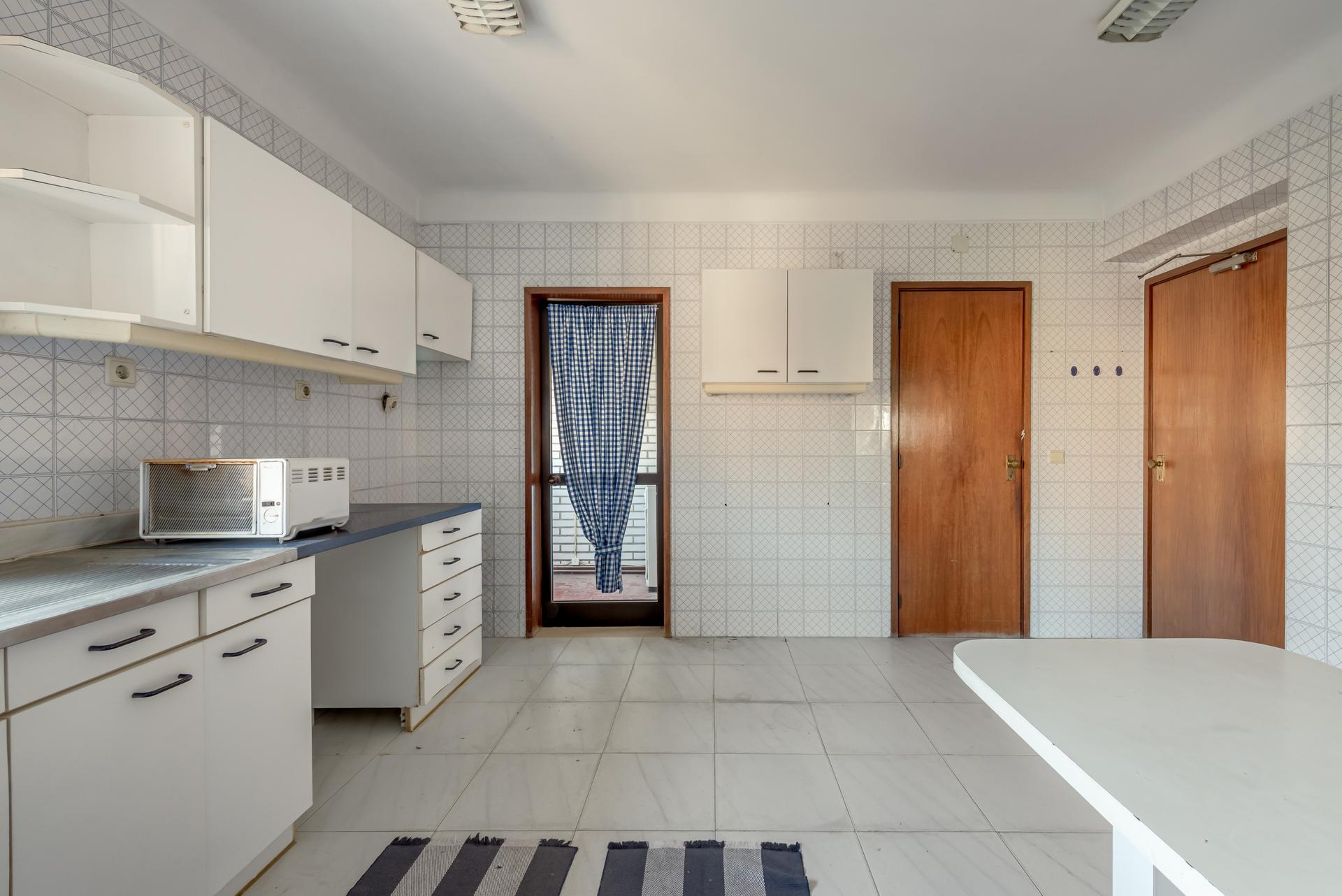 Apartment in Porto (95211) — photograph 4