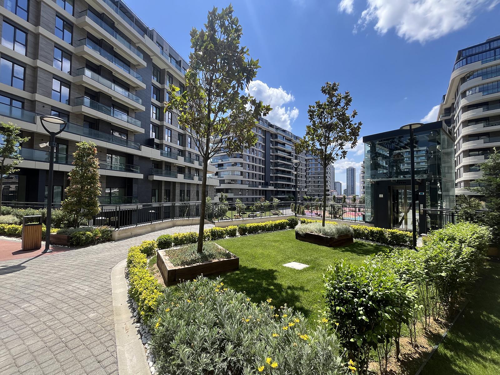 Apartments in Esentepe, Kartal (IST-01798) — photograph 3