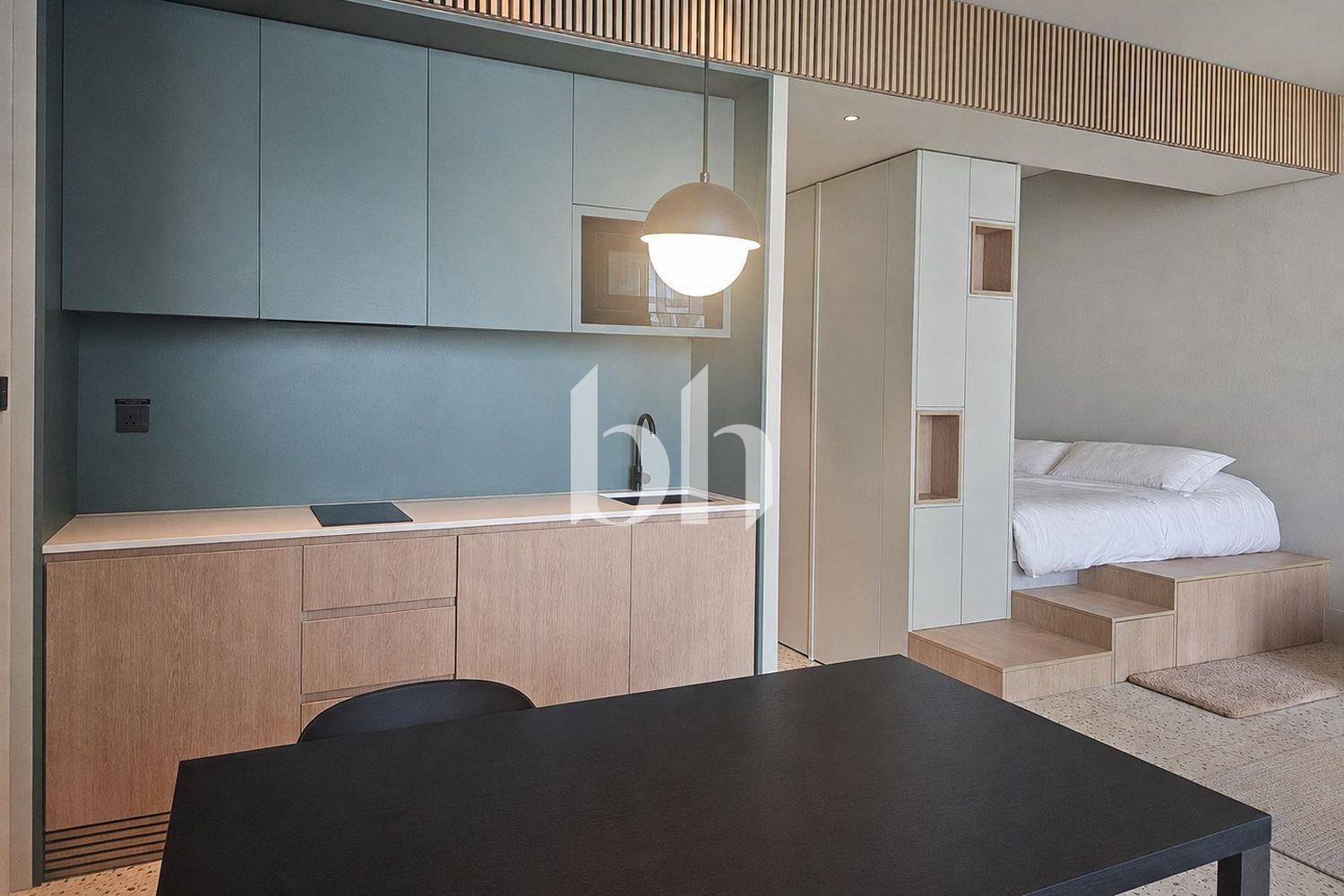 Upside Living — photograph 4
