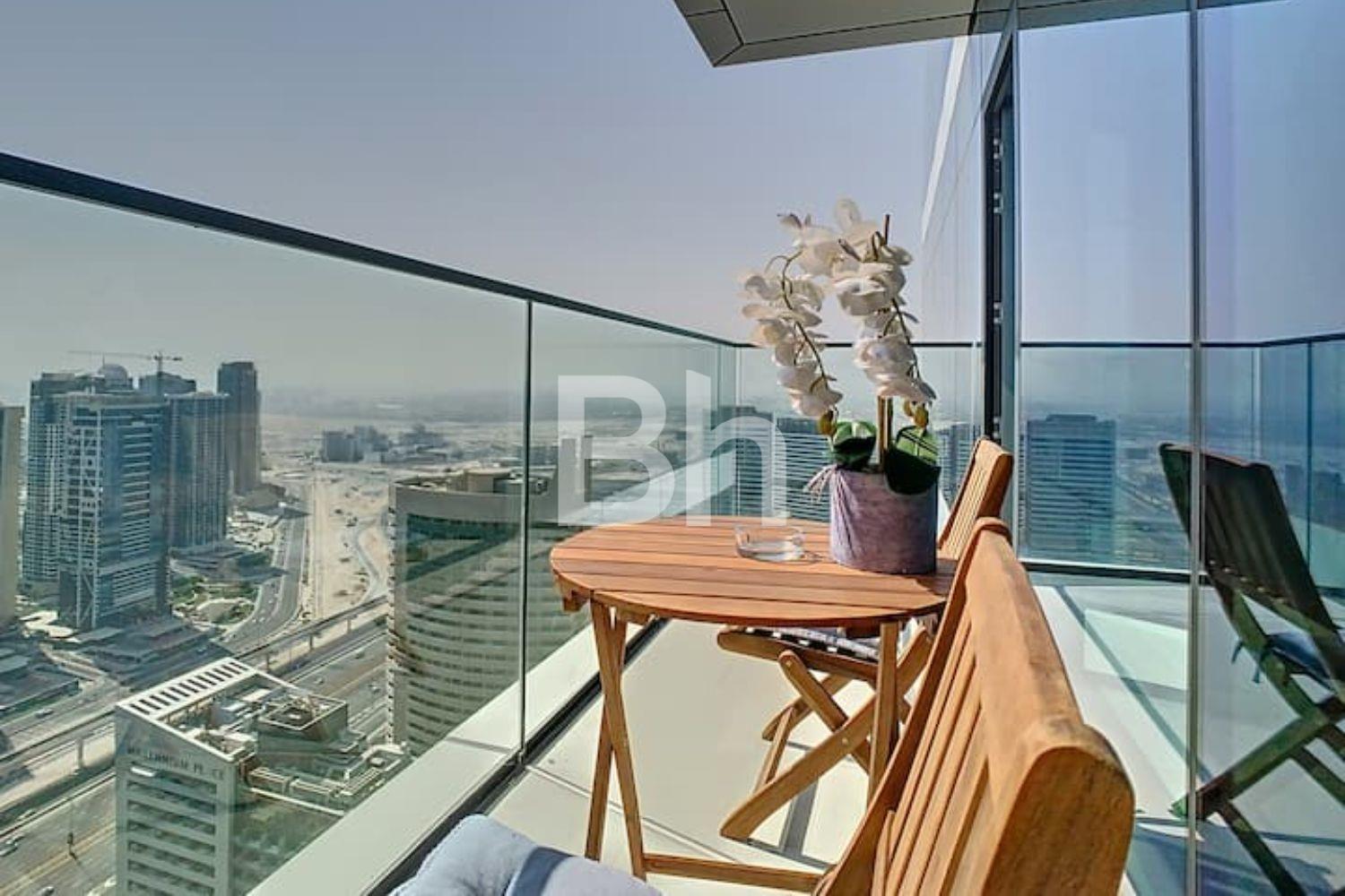 Vida Residences Dubai Marina — photograph 2