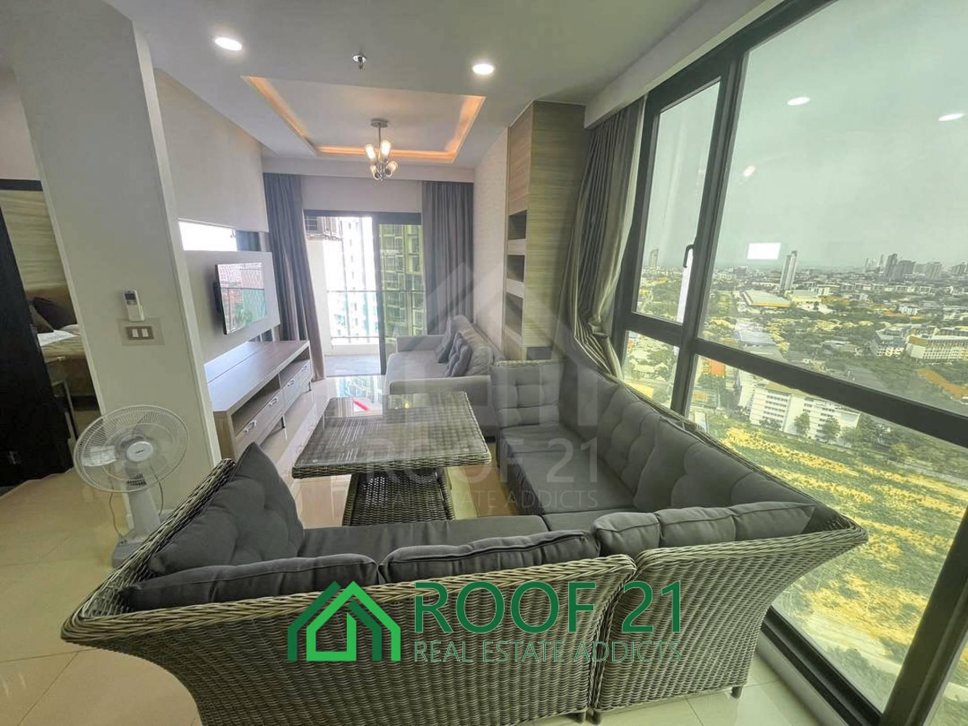 Dusit Grand Condo View — photograph 2