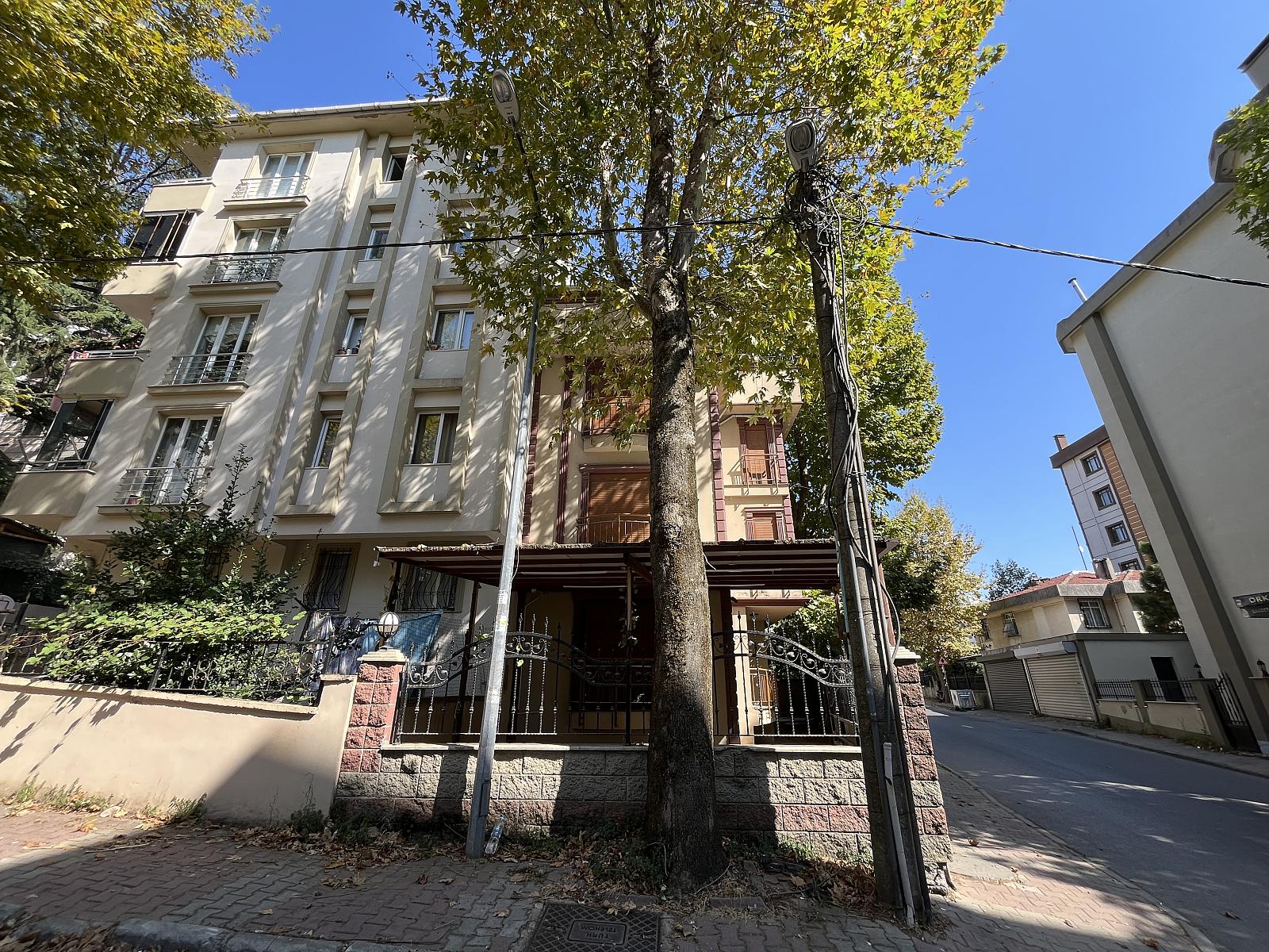 Apartments in Gümüşpınar, Morsümbül Sk. No:14 (IST-01869) — photograph 4