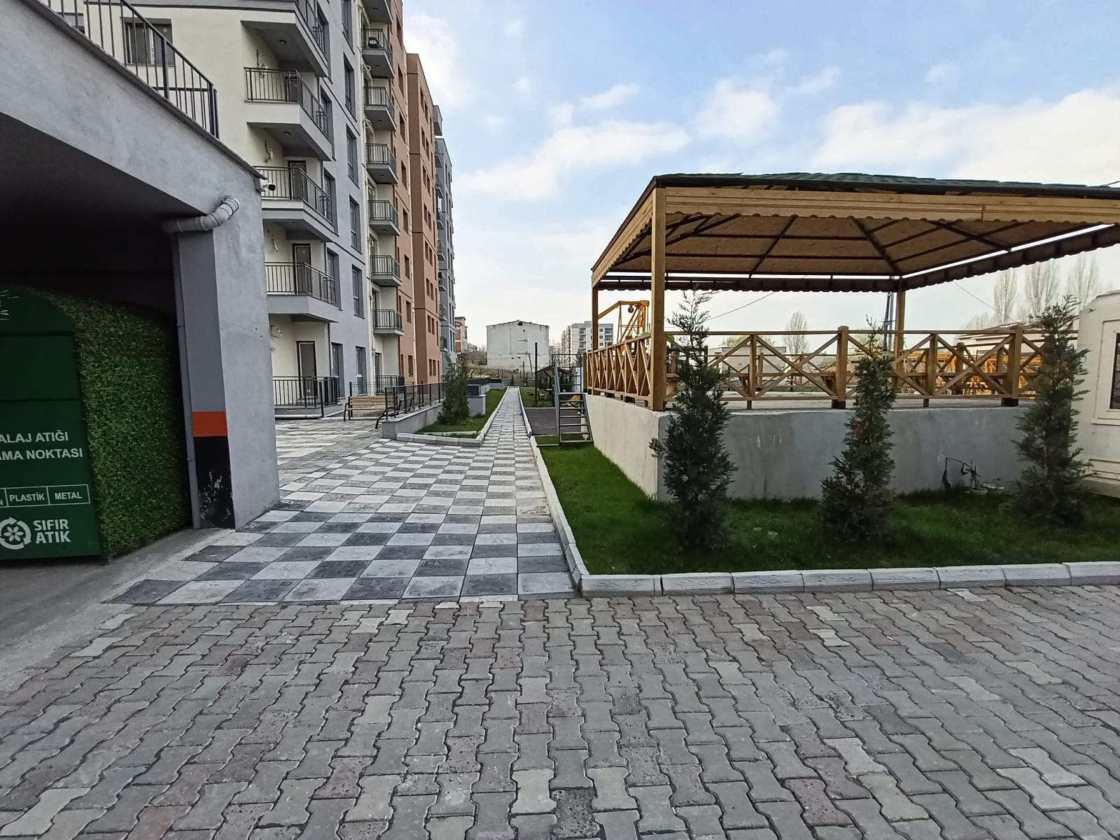 Apartments in Şahintepe, Başakşehir (IST-01811) — photograph 4