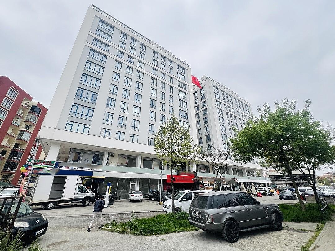 Apartments in Cumhuriyet, Çekmeköy (IST-01683) — photograph 2